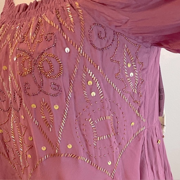 FREE PEOPLE - Bali Moon Gleam Embellished Off The Shoulder Dress in Mauve Orchid - Picture 6 of 14